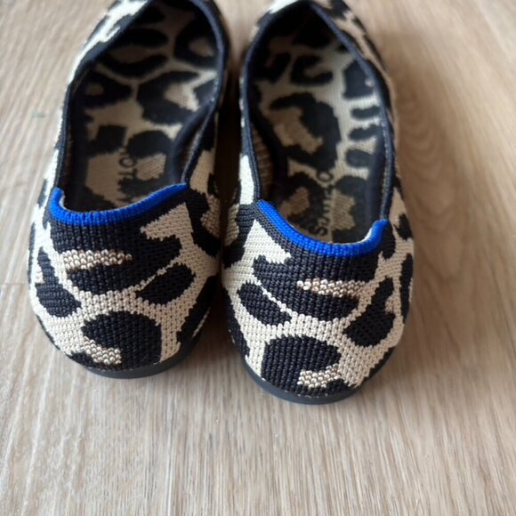 rothys leopard pointed toe flats Size 5 - Picture 4 of 9